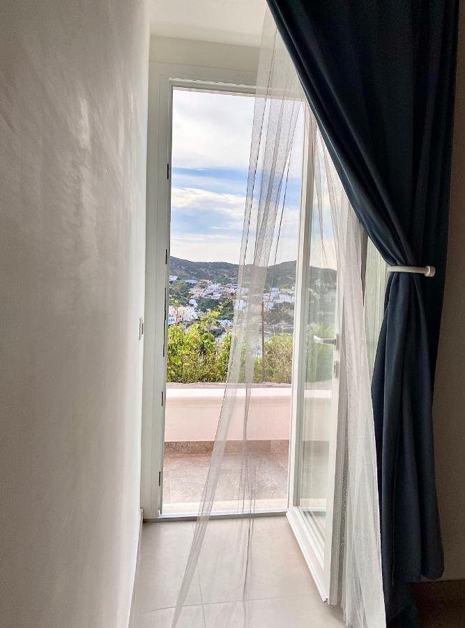 Domus L Ponza Seaview Villa Buitenkant foto